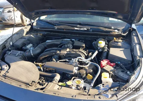 2024 Subaru Legacy Premium z USA, uszkodzony, nr VIN 4S3BWAD64R3028892